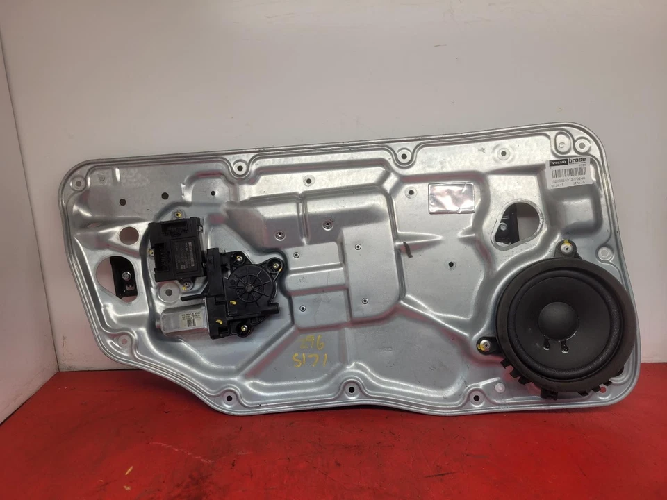 VOLVO V70 WINDOW REGULATOR + MOTOR FRONT PASSENGER SIDE NEARSIDE LH 2015 5 DOOR  - Imagem 1 de 4