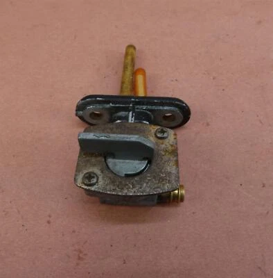 Yamaha VStar 1100 V Star XVS1100 1999-2009 tanque de gasolina llave de combustible Foto 1 de 4