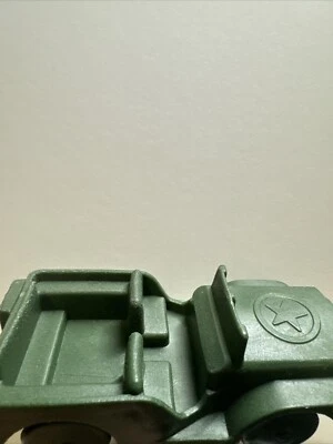 Humvee de juguete verde plástico del ejército Timmee de colección Foto 1 de 4