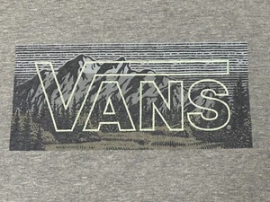 VANS Hombre Talla 2XL - Camiseta Extra Extra Grande COLOR: VERDE - Montañas - Imagen 1 de 16