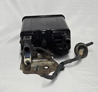 Toyota Camry LE 2004-2006 2,4 L combustible vapor carbón conjunto de bote Foto 1 de 4