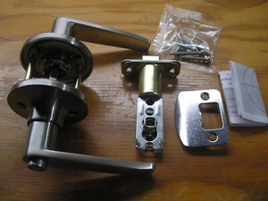 Palancas Pamex Cerradura de Privacidad Olímpica FLG608C Reversible Acabado Níquel Satinado - Imagen 1 de 3