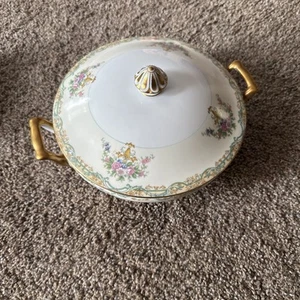 Noritake Arvana Covered Casserole Dish Japan - Picture 1 of 7