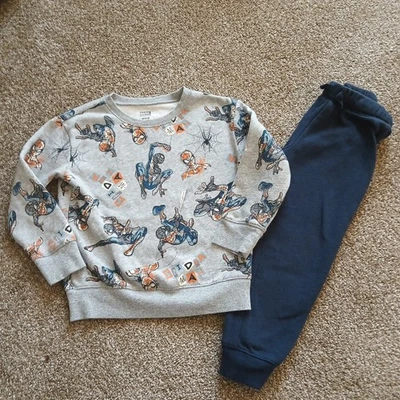 Sudadera polar Jumping Beans® Marvel talla 5 y jogger polar a juego talla 5 Foto 1 de 4