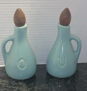 Brush McCoy Pottery Turquoise Speckled Handled Vinegar & Oil Cruets W/Wood Stops - Picture 1 of 11