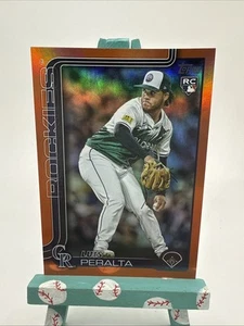 2025 Topps Series 2 Luis Peralta RC ORANGE FOIL 16/25 - Picture 1 of 2