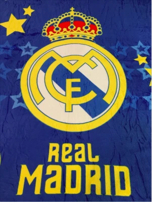 Manta polar coralina del club de fútbol Real Madrid talla Queen 79"x66" Foto 1 de 3