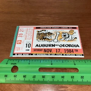 Boleto de fútbol americano vintage Auburn Tigers Vs Georgia Bulldogs 17 de noviembre de 1984 - Imagen 1 de 9
