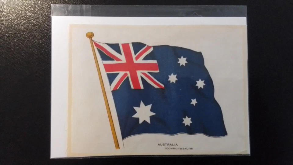 GODFREY PHILLIPS  SILKS.  NATIONAL FLAGS,  AUSTRALIAN, 163mm X 117mm, LARGE. - Image 1 of 1