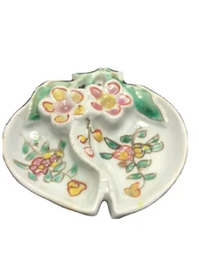 Antique Porcelain Brush Washer in Peach Form Late Qing very very rare - Picture 1 of 7