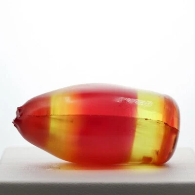 71gr Recrystallized Bi-Color Orange/Yellow Sapphire Lab Grown Faceting Rough - Image 1 of 4