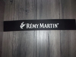 Alfombra de barra de derrame de riel de coñac Remy Martin 23" X 3,5" goma negra - Imagen 1 de 1