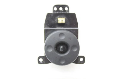 2007-2012 Kia Rondo MASTER POWER LEFT Mirror Switch 202005064 - Image 1 of 3