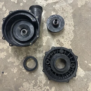 Waterway Executive Pump Volute Faceplate 311-1220 , 315-1260 Impellar And Seal - Picture 1 of 3