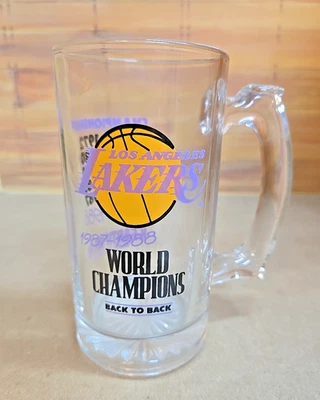 Taza de vidrio espalda con espalda campeona mundial 1987-1988 vintage de Los Angeles Lakers Foto 1 de 4