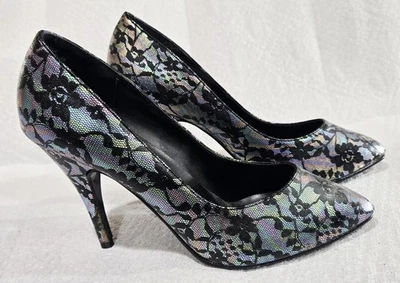 NEW 1990s POPPO Irredescent Holographic Black Lace Floral Stiletto Pumps 6-1/2 - Image 1 of 4
