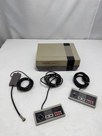 1985 Original NES Nintendo System Console Controllers RF Switch TESTED WORKING