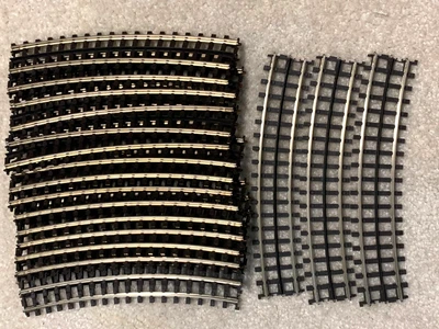 Lot of 19 Pieces - MTH ScaleTrax 0-54" Curve Track  - Complete Circle  ++ - New - Image 1 of 3