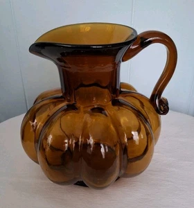 Dunkler Braunglaskrug❤Melone Pumpkin Squash Rib❤Marked CB=Clevenger Brothers  - Bild 1 von 6