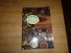 Button Button Identification & Price Guide by Peggy Osborne 1993 softcover VGC