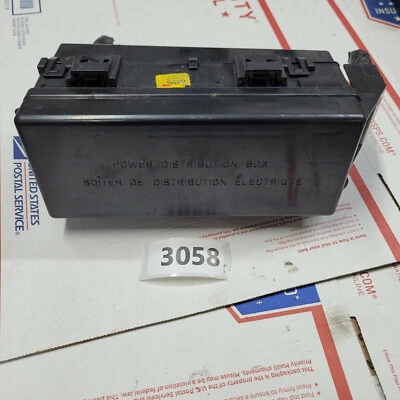 00 01 02 2000 2001 2002 捷豹 S 型保险丝盒继电器单元 YR8T14A005AC 模块  — 第 1/4 张图片