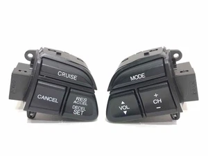 2010 Accord Steering Wheel Radio Cruise Control Switches 36770TA0A11 35880TA0A11 - Imagen 1 de 8
