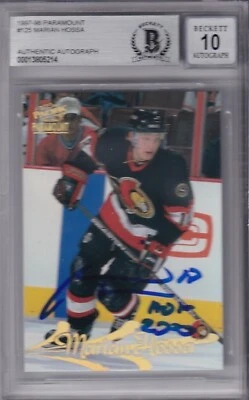 BECKETT 10 1997-98 PARAMOUNT MARIAN HOSSA "HOF 2020" SIGNED ROOKIE CARD #125 214 - Image 1 of 2