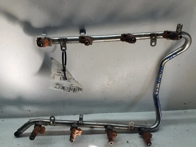 Inyectores de combustible Mercedes Benz CLS500 2000-2006 5,0 L con riel 8 cilindros (M147) Foto 1 de 2