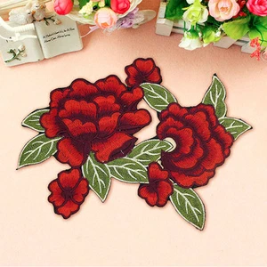Rose Flower Embroidery Sew On Iron On Patch Badge Fabric Applique Clothes Bag - Bild 1 von 2