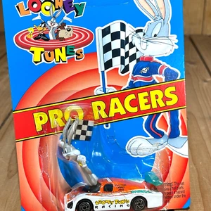 Vintage 1993 Matchbox Looney Tunes Pro Racers Bugs Bunny - kostenloser Versand - Bild 1 von 8