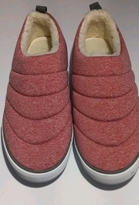 Hurley Slip Ons 8 M Red shoes - Picture 1 of 5