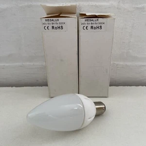 3 X MEGALUX LIGHTBULB JOBLOT WHITE 300K CANDLE BA15d 5W 240V - Picture 1 of 5