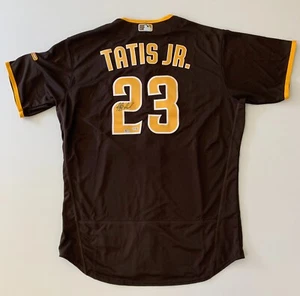 CAMISETA NIKE AUTÉNTICA FIRMADA/AUTOGRAFIADA POR FERNANDO TATIS JR - FANÁTICOS - Imagen 1 de 9