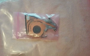 13N5182 13R2810 GENUINE LENOVO FAN AND HEATSINK THINKPAD R51 1836-BAU   - Picture 1 of 1