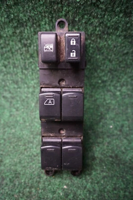 Interruptor de ventana delantera izquierda Nissan Sentra SE 2007 2008 09 10 11 12 OEM 25401ZT50A Foto 1 de 4