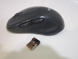 Logitech M510 Wireless Laser Mouse - Picture 1 of 4