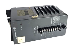 Fuente de alimentación Allen Bradley 1771-P2 120/240V 50/60HZ 1/.5A - Imagen 1 de 4