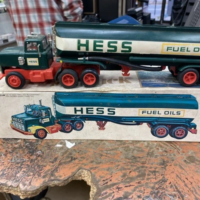 Camión cisterna Hess 1977 gasolina - completo en caja Estate encontrar ver fotos Foto 1 de 4