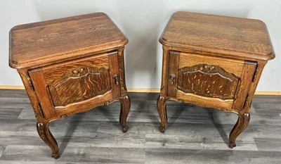 French Vintage Oak Bedside Tables Pair Cupboards Cabinets Louis XVI LOT 3928 - Image 1 of 4