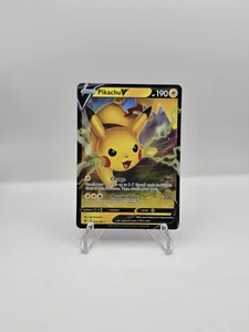Pokémon TCG SWSH Vivid Voltage Pikachu v 043/185 Ultra Rare NM Zustand - Bild 1 von 2