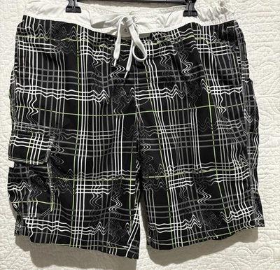 Bermuda de natação masculina Arizona preta branca verde padrão geométrico - GG - Imagem 1 de 4