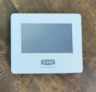 Bryant Evolution Touch Screen WiFi Thermostat SYSTXBBECC01-A T14 - Image 1 of 2