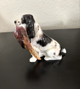 Royal Doulton Cocker Spaniel Dog w/Pheasant Bone China Figurine HN 1062 - Picture 1 of 6