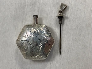 Colgante botella perfume vintage de plata esterlina grabado en forma hexagonal -2888 - Imagen 1 de 9