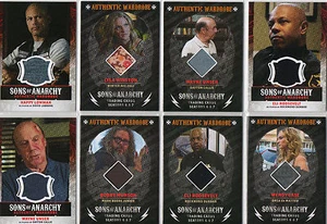 Selección de tarjetas de autógrafo y armario de Sons of Anarchy casi nuevo criptozoico - Imagen 1 de 65