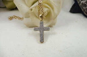 Lovely Solid 14ct 585 Yellow Gold Cross 138 Double Sided CZ Pendant - Picture 1 of 13