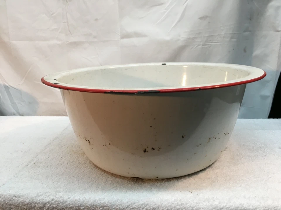 red & white Round porcelain enamelware  mid 1900s Wash Basin Bowl  - Image 1 of 3