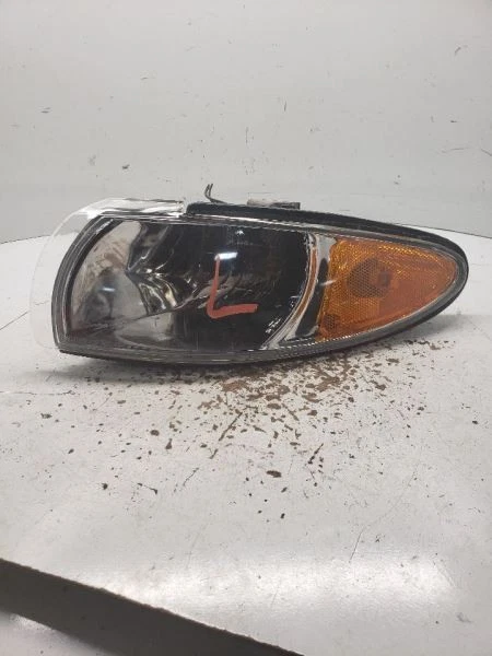 Угловой/парковочный фонарь для водителя парковочный фонарь поворотник подходит для 97–03 GRAND PRIX 1143027 - Изображение 1 из 4