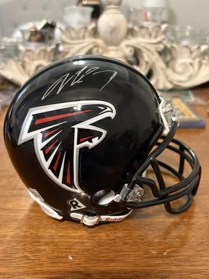 Michael Vick Signed Atlanta Falcons Mini Helmet COA - Image 1 of 4