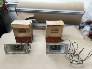 58 59 1958 1959 Ford Truck F100 Front Turn Signal/marker Light Assemblies NOS - Foto 1 di 7